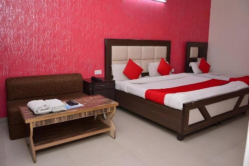 Airport Hotel Mayank Residency image 32