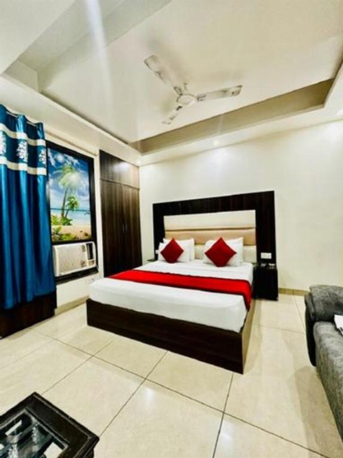 Airport Hotel Mayank Residency image 48