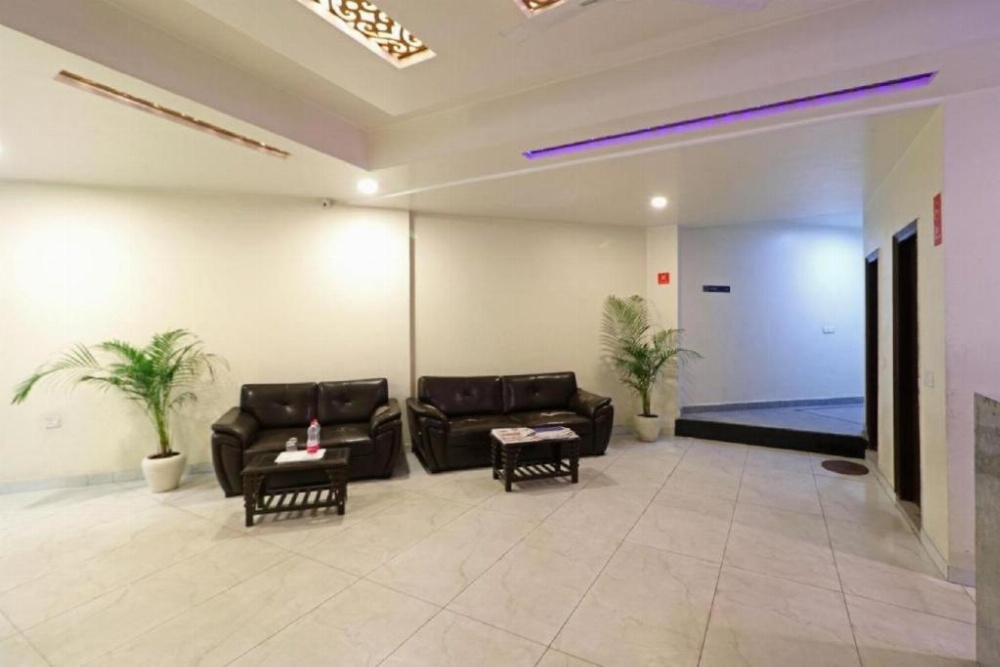 Airport Hotel Mayank Residency