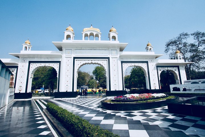 Gurudwara Bangla Sahib Walking and Taste Tour